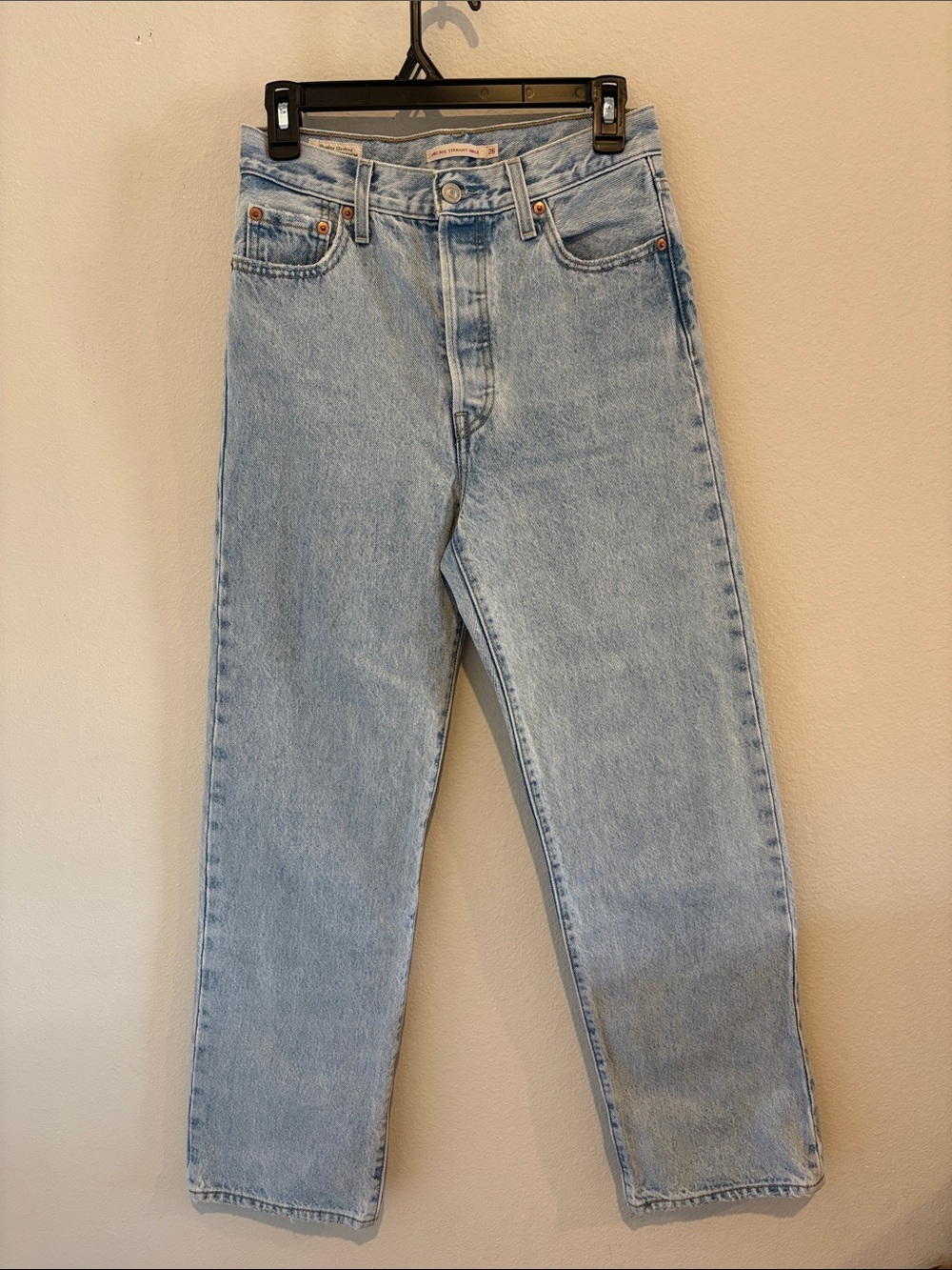 Levi's Premium Denim.  Ribcage Straight Ankle  Light Wash Blue  NWOT